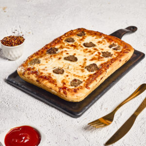Mushroom & Pepperoni Pizza (400 G)